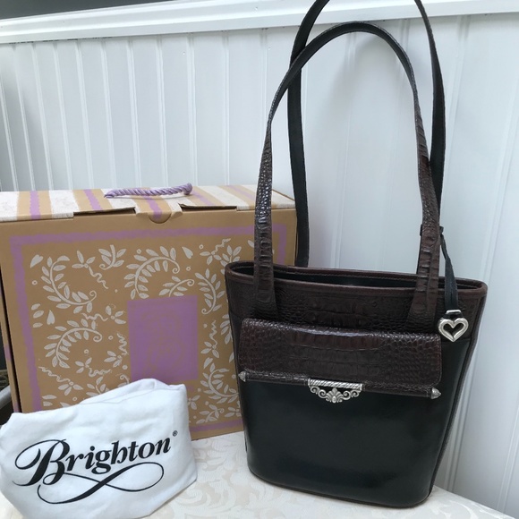Brighton Collections Handbags - Brighton Carmen Bucket Bag